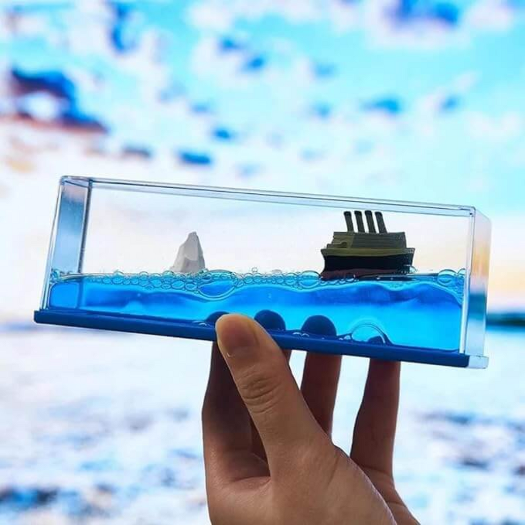 Titanic Unsinkable Fluid Drift Bottle – Acrylic Cruise Ship| Home Decor...